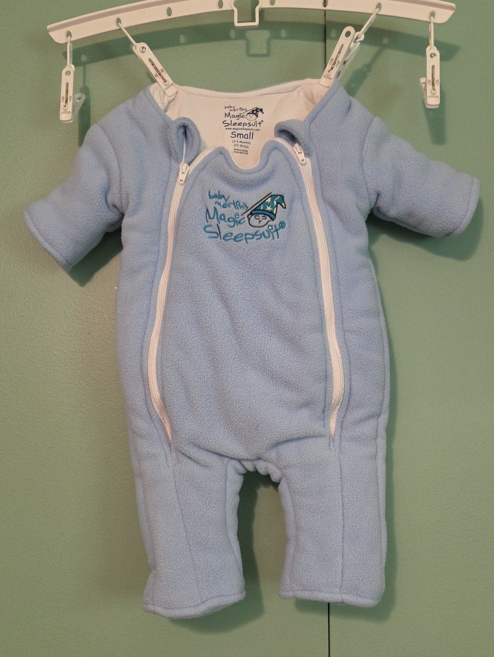 Baby Merlins Magic Sleepsuit Size Small 3 To 6m